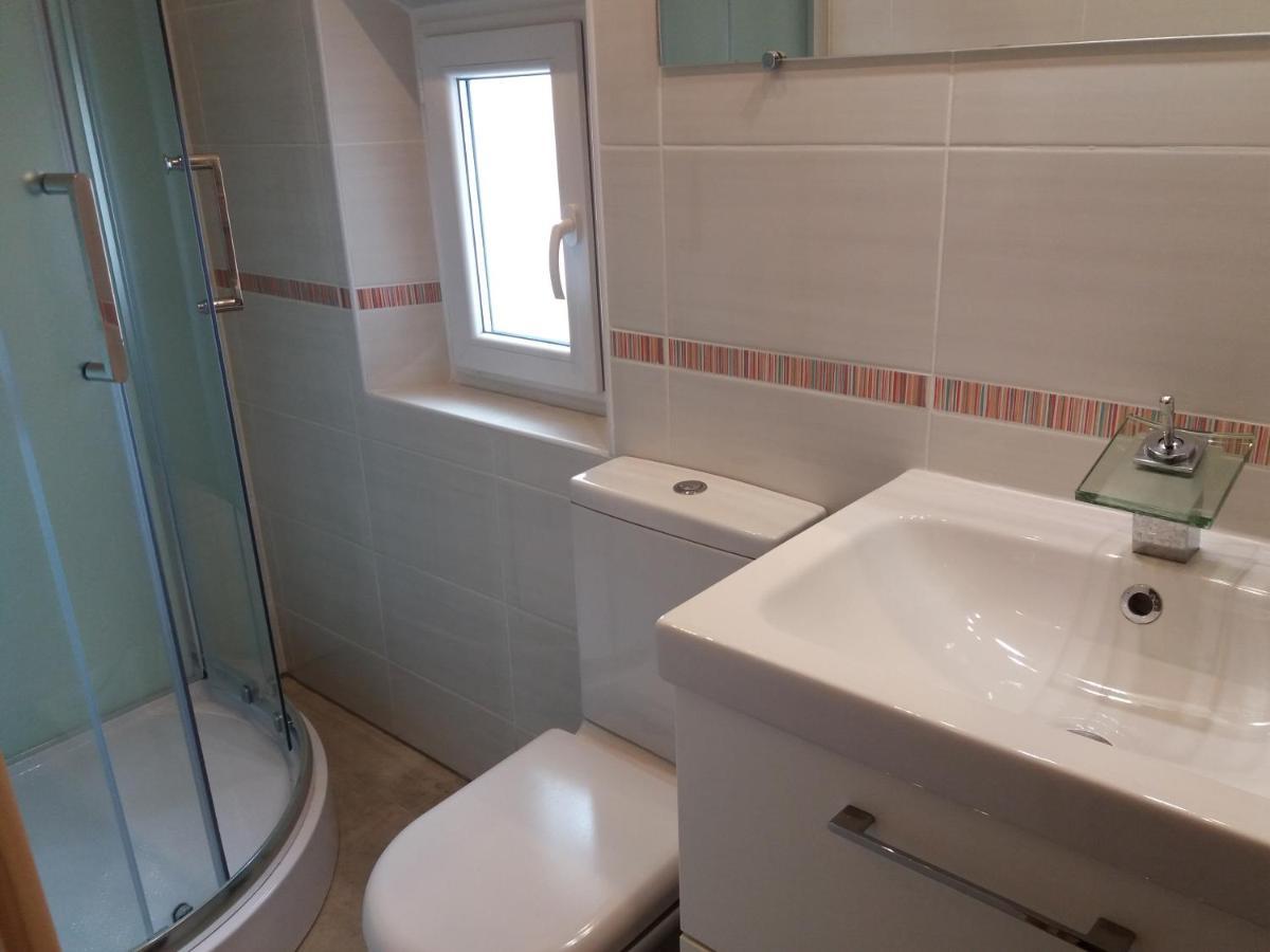 Chez Vero - Chambre D'Hote Privee - Proche Cassis Ste Baume Marseille Le Castelet Agora - Parking Clos - 欧巴涅 外观 照片